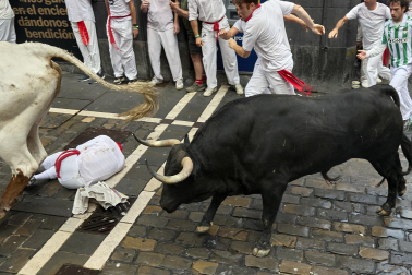 Primer encierro de San Fermín 2025.