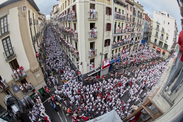Primer encierro de San Fermín 2025.
