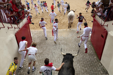 Primer encierro de San Fermín 2025.