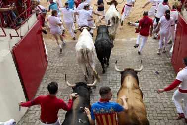 Primer encierro de San Fermín 2025.