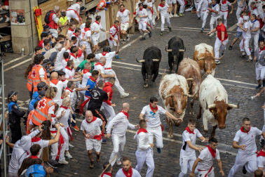 Primer encierro de San Fermín 2025.