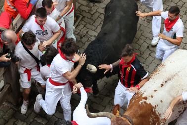 Primer encierro de San Fermín 2025.