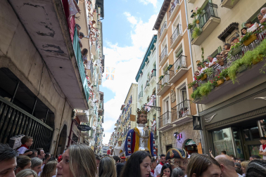 Fotos de la salida de la Comparsa de Gigantes y Cabezudos este 7 de julio