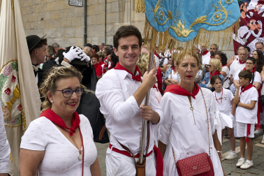 Fotos de la salida de la Comparsa de Gigantes y Cabezudos este 7 de julio