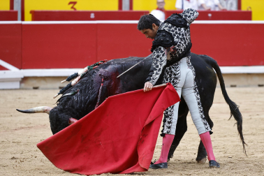 Fotos de la corrida de Fuente Ymbro en la Feria del Toro de San Fermín 2025