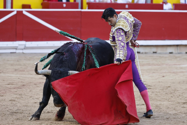 Fotos de la corrida de Fuente Ymbro en la Feria del Toro de San Fermín 2025
