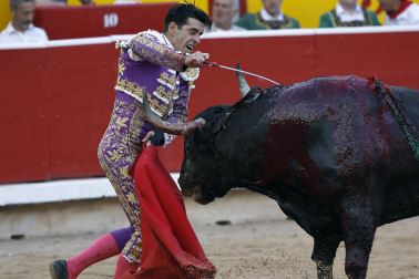 Fotos de la corrida de Fuente Ymbro en la Feria del Toro de San Fermín 2025