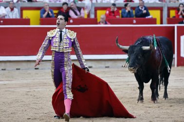 Fotos de la corrida de Fuente Ymbro en la Feria del Toro de San Fermín 2025
