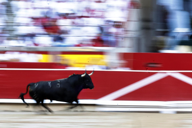 Fotos de la corrida de Fuente Ymbro en la Feria del Toro de San Fermín 2025