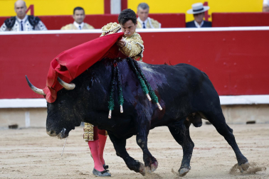 Fotos de la corrida de Fuente Ymbro en la Feria del Toro de San Fermín 2025
