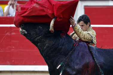 Fotos de la corrida de Fuente Ymbro en la Feria del Toro de San Fermín 2025