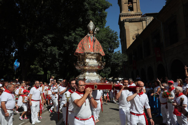 Fotos de la ofrenda infantil a San Fermín en el Rincón de la Aduana este jueves 10 de julio de 2025.