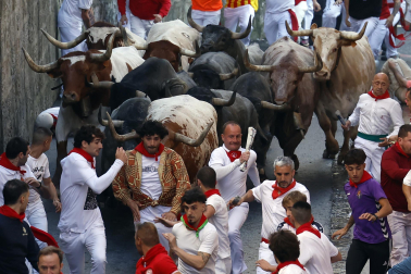 Fotos del sexto encierro de San Fermín 2025 en Pamplona