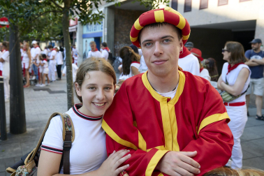 Fotos de la salida de la Comparsa de Gigantes y Cabezudos este 13 de julio de San Fermín 2025 /