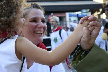 Fotos de la salida de la Comparsa de Gigantes y Cabezudos este 13 de julio de San Fermín 2025 /