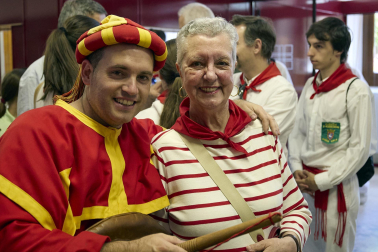 Fotos de la salida de la Comparsa de Gigantes y Cabezudos este 13 de julio de San Fermín 2025 /