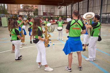 Comida popular en fiestas de Burlada 2025.