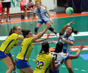 Fotos del Replasa Beti Onak - Madeira Andebol