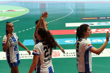 Fotos del Replasa Beti Onak - Madeira Andebol