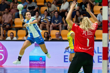 Fotos del Replasa Beti Onak - Madeira Andebol