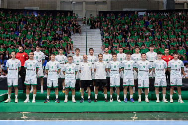 Fotos de la presentación de los tres principales equipos de Anaitasuna /