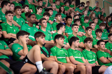 Fotos de la presentación de los tres principales equipos de Anaitasuna /