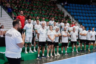 Fotos de la presentación de los tres principales equipos de Anaitasuna /