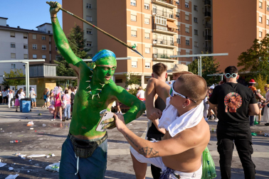Fotos del cohete de inicio de las fiestas 2025 en Ansoáin /