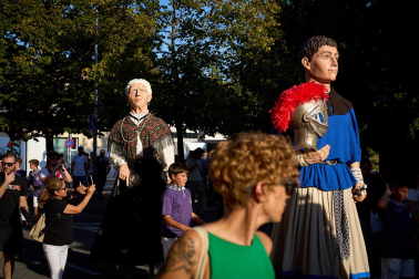 Fotos del cohete de inicio de las fiestas 2025 en Ansoáin /