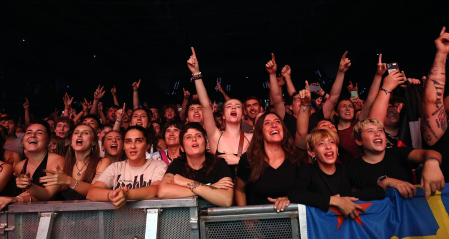 Fotos del concierto de La Raíz en Pamplona.