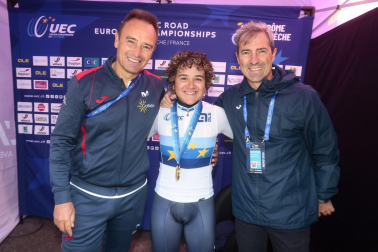 Fotos de la victoria de Paula Ostiz en el Campeonato de Europa contrarreloj júnior