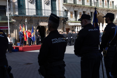 Fotos de la celebración del Día Nacional de la Policía en Tudela /