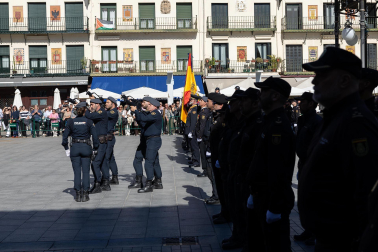 Fotos de la celebración del Día Nacional de la Policía en Tudela /