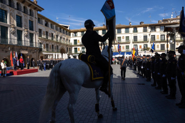 Fotos de la celebración del Día Nacional de la Policía en Tudela /