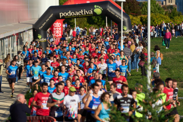 Imágenes de los 400 atletas que participaron en la IV Carrera Popular 'Cada oveja con su pareja' 2025 /