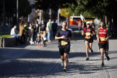 Fotos de la XII Carrera Solidaria Navarra en favor de ANFAS