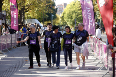 Fotos de la XII Carrera Solidaria Navarra en favor de ANFAS