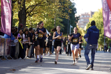 Fotos de la XII Carrera Solidaria Navarra en favor de ANFAS