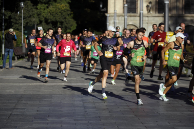 Fotos de la XII Carrera Solidaria Navarra en favor de ANFAS