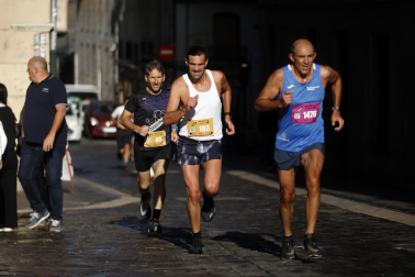 Fotos de la XII Carrera Solidaria Navarra en favor de ANFAS