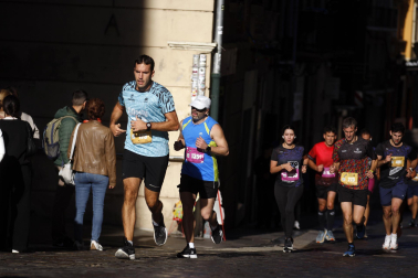 Fotos de la XII Carrera Solidaria Navarra en favor de ANFAS