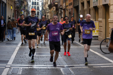 Fotos de la XII Carrera Solidaria Navarra en favor de ANFAS