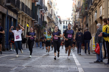 Fotos de la XII Carrera Solidaria Navarra en favor de ANFAS