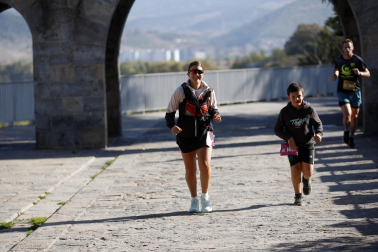 Fotos de la XII Carrera Solidaria Navarra en favor de ANFAS