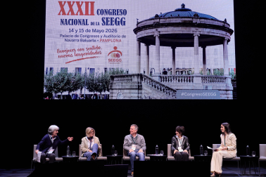 Luisa Jusué, Gemma Botín, Koldo Berasategi, Ainhoa Gil y Cristina Alfaro durante sus intervenciones
