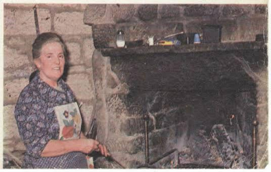 Juli Valencia preparando aquellas primeras migas que hicieron famoso al Mesón Las Torres