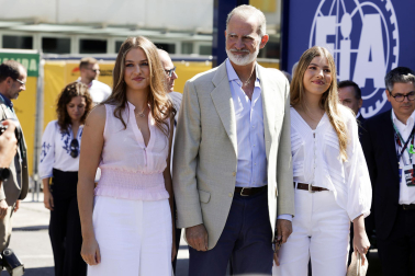 Fotos de autoridades y famosos que han asistido al Gran Premio de España de Fórmula 1 en el circuito Madring