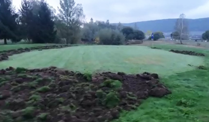 Vïdeo con los destrozos en el campo de Pitch and Putt de Lizaso tras el paso de jabaíes