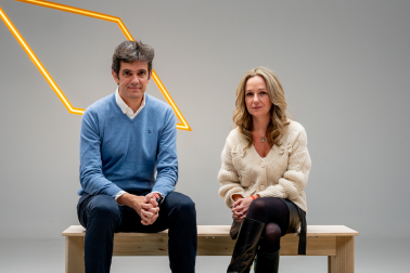 Lola e Íñigo, son dos personas con una fuerte personalidad, que no se esconden a la hora de hablar de lo que consideran realmente importante en la vida