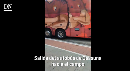 La expedición rojilla, rumbo al estadio en el que se jugará el ascenso a Primera